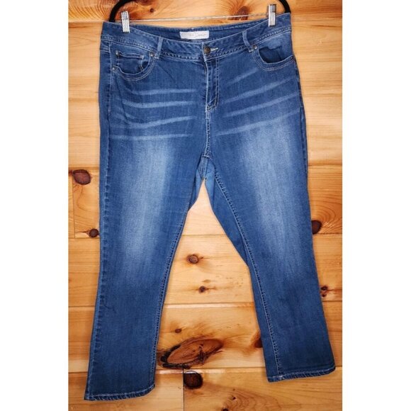 CATO Premium Jeans Women Classic Size 16 Mid Rise Denim Embroidered Pockets - Picture 9 of 16